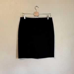 GAP | Black & White Pinstripe Pencil Skirt Size 4